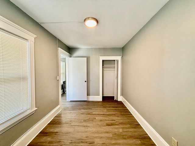 19 Pierce St 19, Quincy, MA 02171