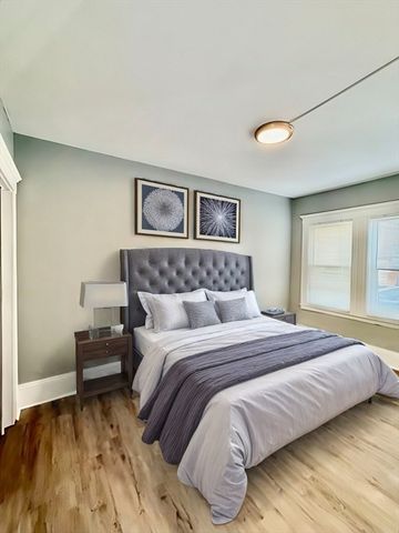 19 Pierce St 19, Quincy, MA 02171