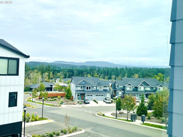 6408 Nw OLYMPIC Ln 43, Camas, WA 98607