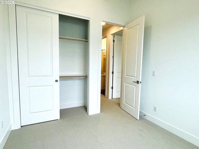 6408 Nw OLYMPIC Ln 43, Camas, WA 98607