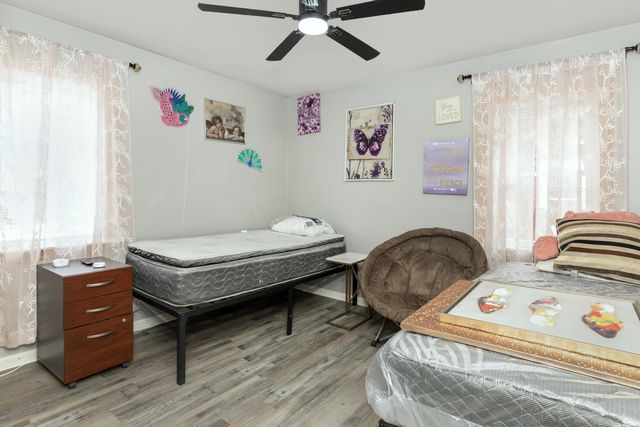 20211 Rosemont Avenue, Detroit, MI 48219