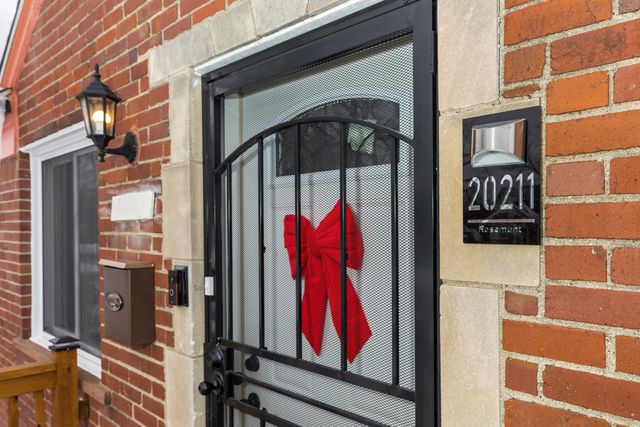 20211 Rosemont Avenue, Detroit, MI 48219