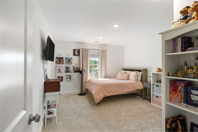 716 Summit Oaks Ct, Nashville, TN 37221