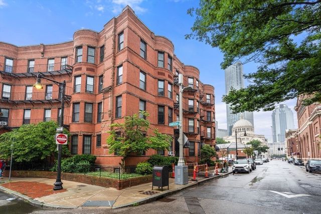 27 Saint Stephen St 27-6, Boston, MA 02115