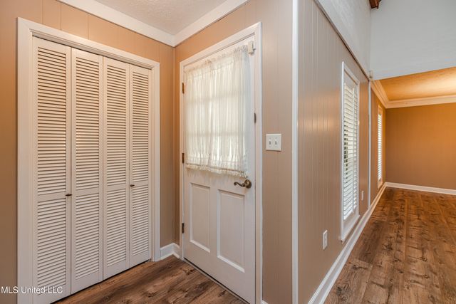 219 Willow Brook Drive, Clinton, MS 39056