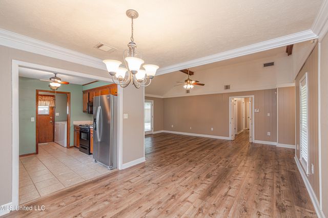 219 Willow Brook Drive, Clinton, MS 39056