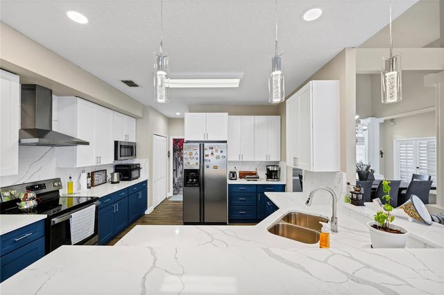 841 GROVESMERE LOOP, Ocoee, FL 34761