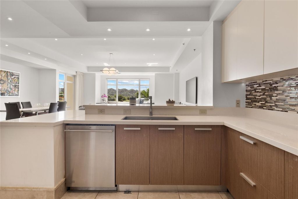 Image 8 of property listing at 3203 PLANTATION VILLAGE 203, Dorado, PR 00646