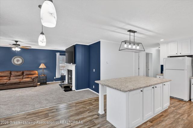 6642 E Spicerville Highway, Eaton Rapids, MI 48827