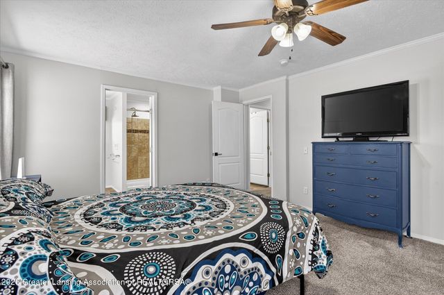 6642 E Spicerville Highway, Eaton Rapids, MI 48827