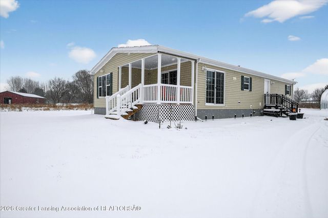 6642 E Spicerville Highway, Eaton Rapids, MI 48827