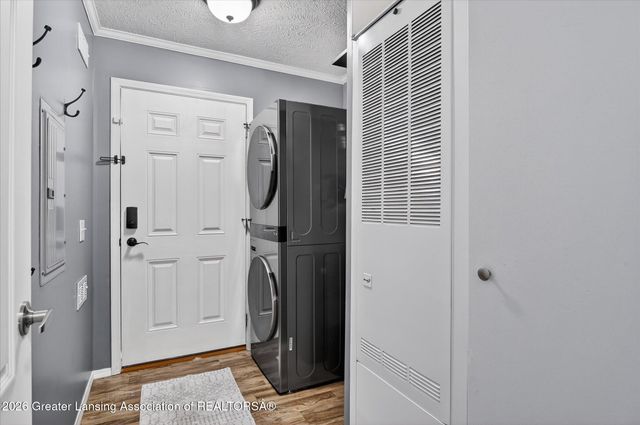 6642 E Spicerville Highway, Eaton Rapids, MI 48827