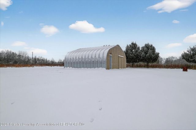 6642 E Spicerville Highway, Eaton Rapids, MI 48827