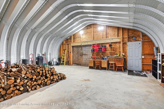 6642 E Spicerville Highway, Eaton Rapids, MI 48827