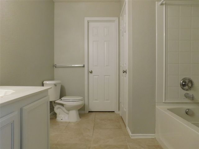 2628 S Wavecrest Court, Little Elm, TX 75068