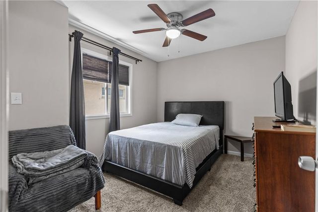 4221 Prospect Avenue, Kansas City, MO 64130