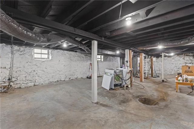 4221 Prospect Avenue, Kansas City, MO 64130