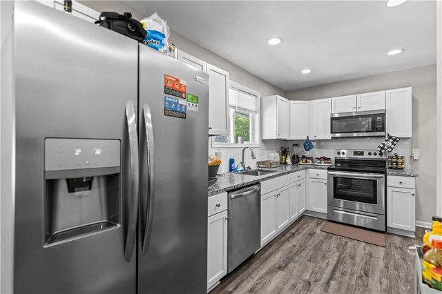 4221 Prospect Avenue, Kansas City, MO 64130