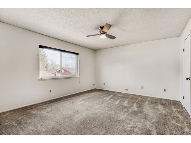 16847 E Kent Dr, Aurora, CO 80013