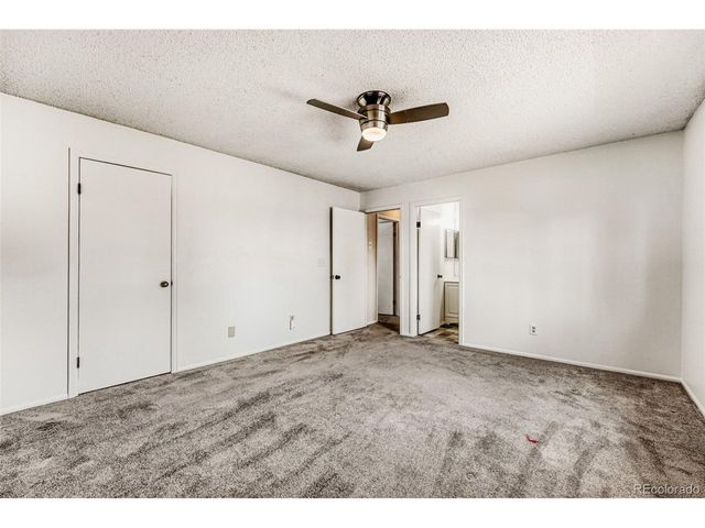 16847 E Kent Dr, Aurora, CO 80013