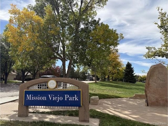 16847 E Kent Dr, Aurora, CO 80013