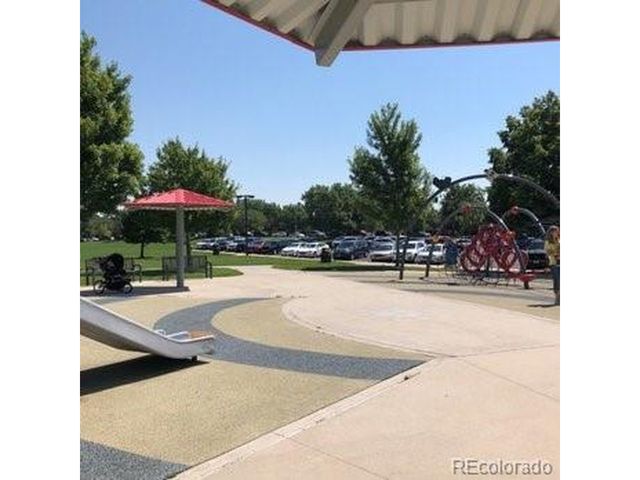 16847 E Kent Dr, Aurora, CO 80013