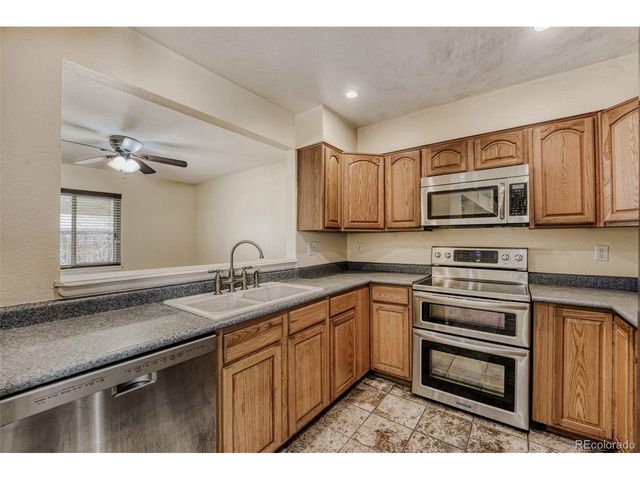 16847 E Kent Dr, Aurora, CO 80013