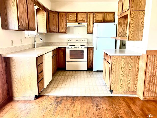 1434 S Vernon Road, Venice Twp, MI 48817