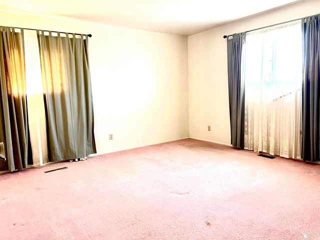 1434 S Vernon Road, Venice Twp, MI 48817