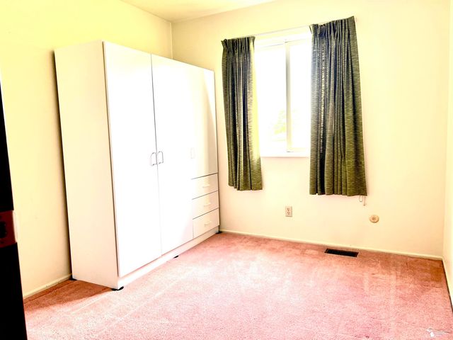 1434 S Vernon Road, Venice Twp, MI 48817