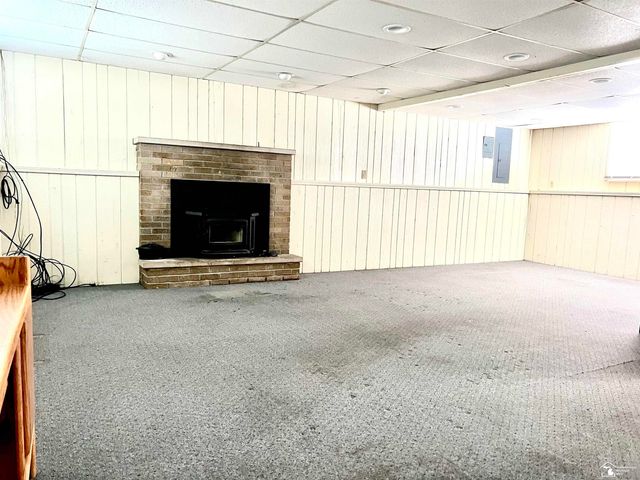 1434 S Vernon Road, Venice Twp, MI 48817