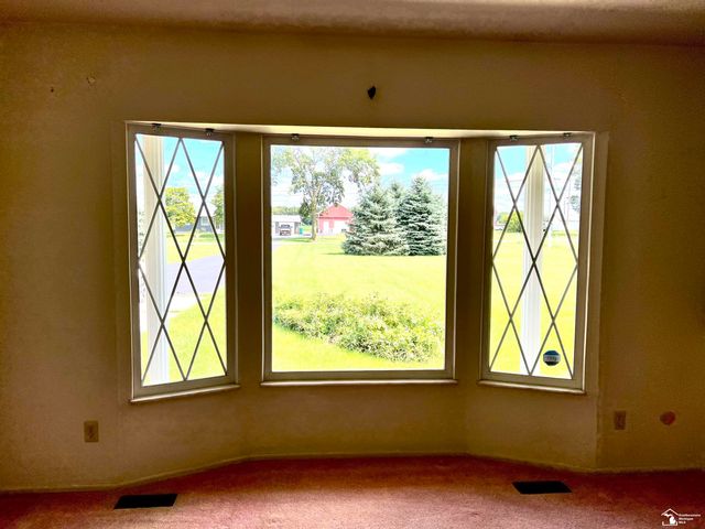 1434 S Vernon Road, Venice Twp, MI 48817