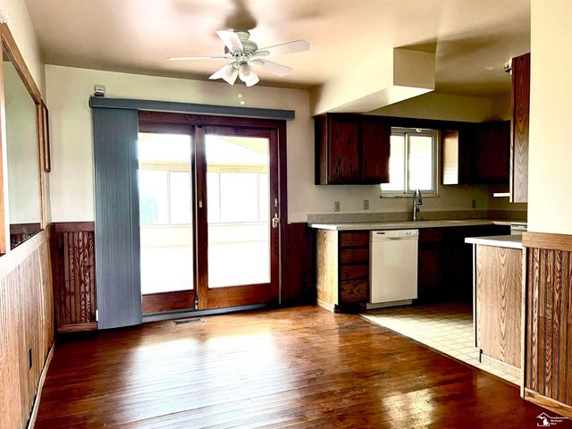1434 S Vernon Road, Venice Twp, MI 48817