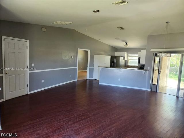 316 NE 7th ST, Cape Coral, FL 33909