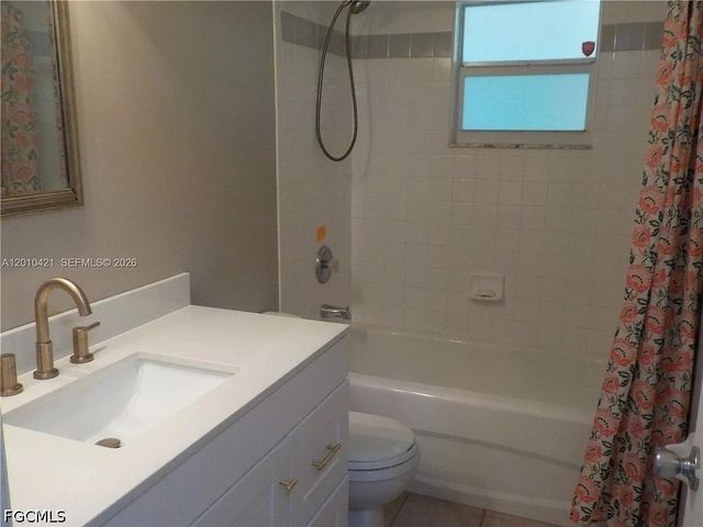316 NE 7th ST, Cape Coral, FL 33909