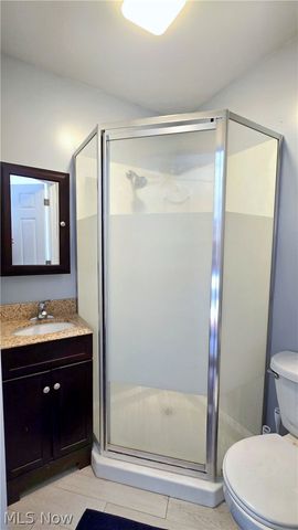 30 Commerce Street, New Cumberland, WV 26047