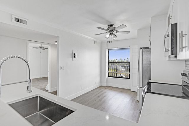 1631 Riverview Road 507, Deerfield Beach, FL 33441