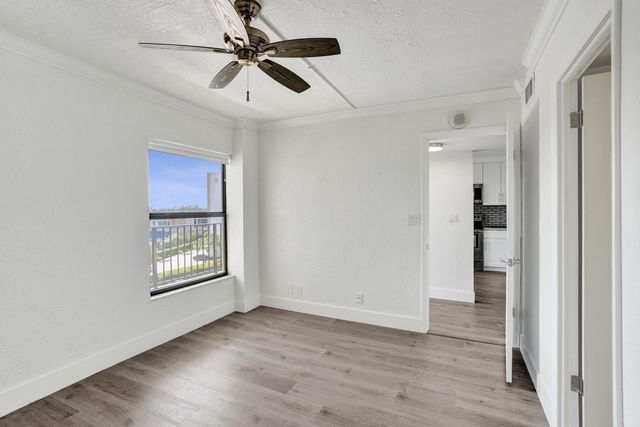 1631 Riverview Road 507, Deerfield Beach, FL 33441