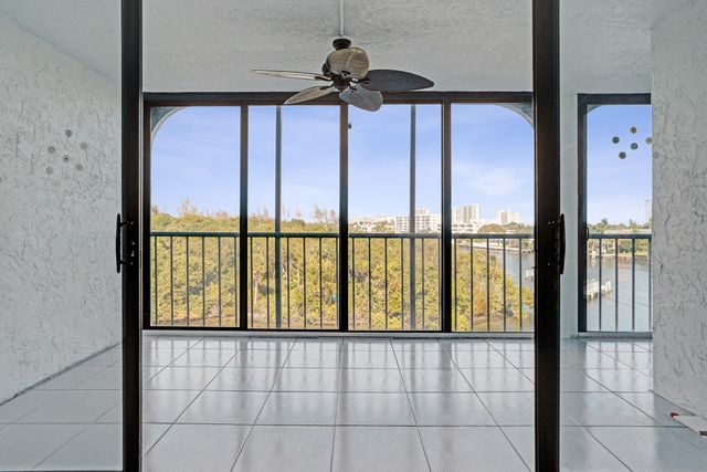 1631 Riverview Road 507, Deerfield Beach, FL 33441