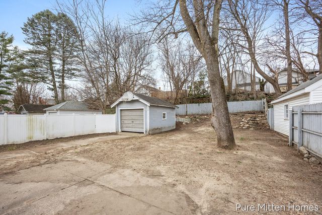 1409 Escott Avenue Nw, City Of Grand Rapids, MI 49504