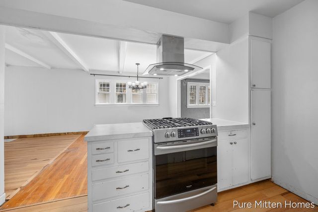 1409 Escott Avenue Nw, City Of Grand Rapids, MI 49504