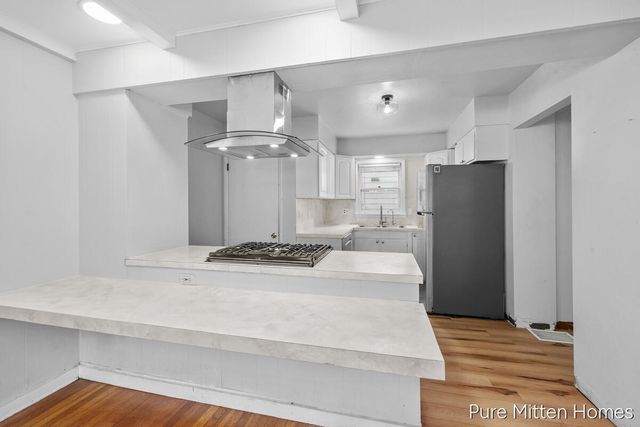 1409 Escott Avenue Nw, City Of Grand Rapids, MI 49504