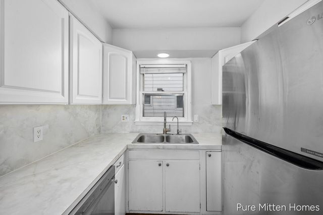 1409 Escott Avenue Nw, City Of Grand Rapids, MI 49504