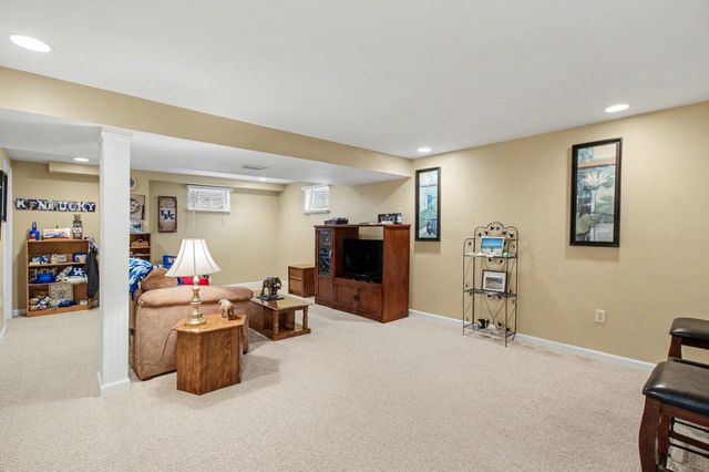 1233 Mesa Drive, Erlanger, KY 41018