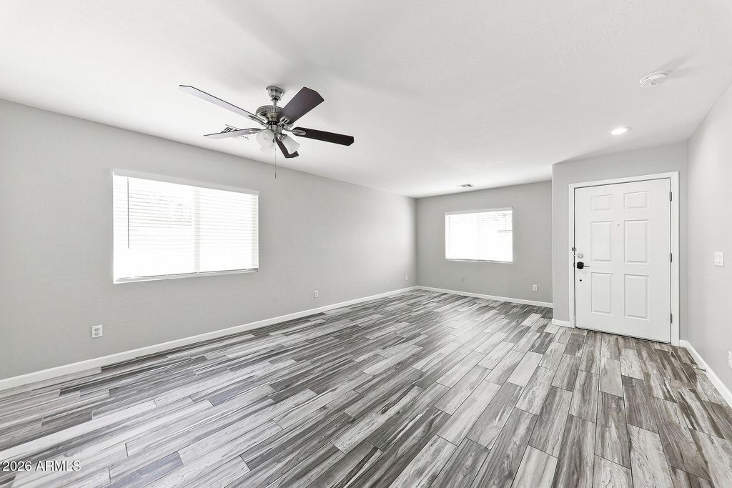 11610 W BROWN Street, Youngtown, AZ 85363 — photo 4