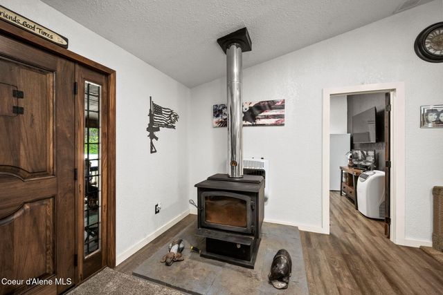 7777 Kelso Lake RD, Priest River, ID 83856