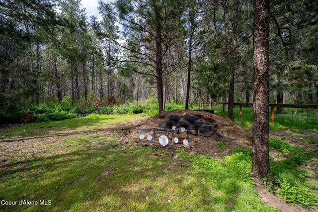 7777 Kelso Lake RD, Priest River, ID 83856