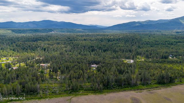 7777 Kelso Lake RD, Priest River, ID 83856