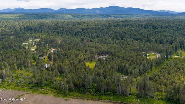 7777 Kelso Lake RD, Priest River, ID 83856