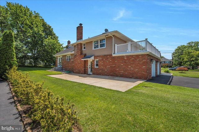 308 DEVON RD, Cinnaminson, NJ 08077